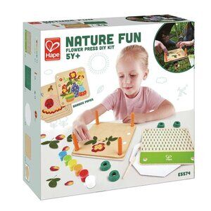 New in Box Hape Flower Press DIY Kit-Nature Fun 5+🌺